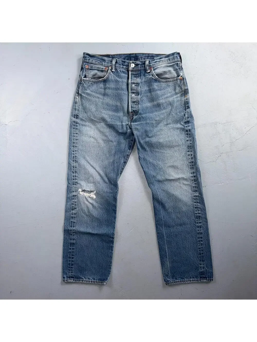 Levis 501 Vintage Y2K Egypt Straight Leg Jeans 35x32 Light Wash Act 32x28
